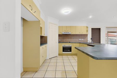 114 Carpenter Way, Sandstone Point QLD 4511 - House For Rent | Domain - Photo 4