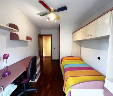 Piso de alquiler en Calle Periana, San Fermín - Photo 5