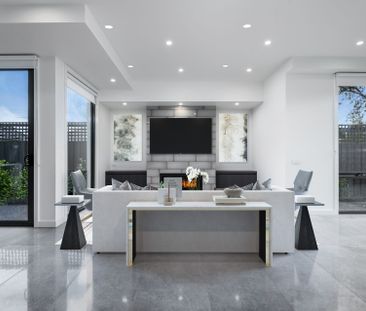 Modern & Newish Art Deco Bayside Beauty - Photo 2