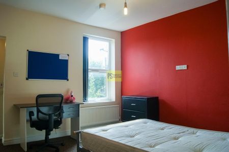 3 bedroom terraced house to rent - Photo 2