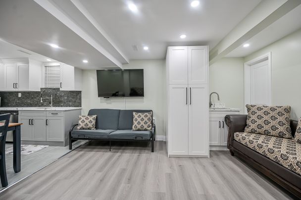 For Lease - 31 Joseph Court Unit# Lower Unit, Hamilton, Ontario - Photo 1