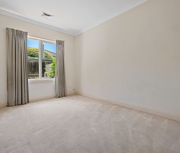 Spacious living in one of Canberra's most prestigious locales - Photo 1