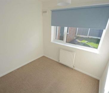 Greenacres Crescent, Brayton, YO8 - Photo 2