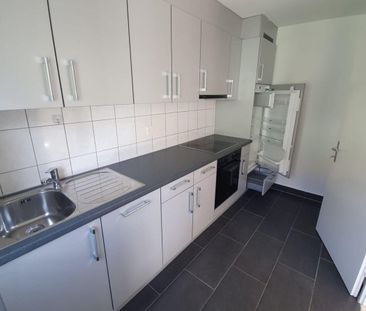 Rent a 2 ½ rooms apartment in Malleray - Foto 3