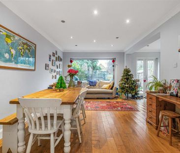 4 bedroom detached house to rent - Photo 1