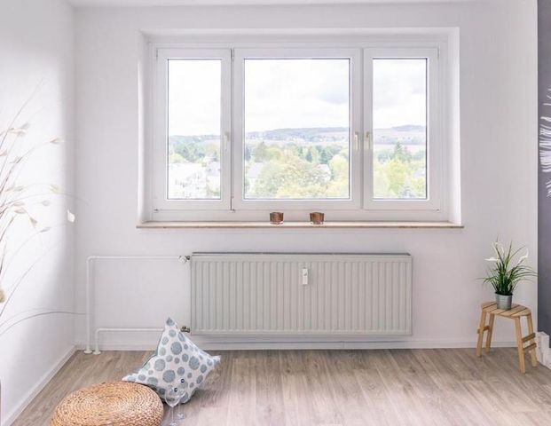 Wunderschöne 3-Raum-Wohnung mit Blick ins Grüne - Foto 1