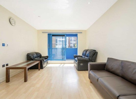 3 bedroom apartment to rent - Photo 1