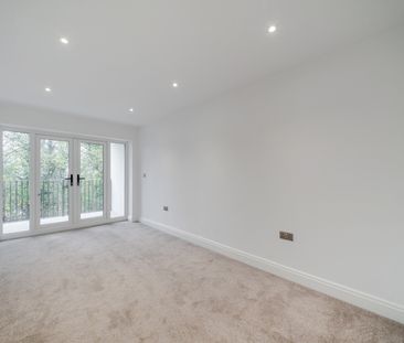 1 Bed Flat, West Hill, CR2 - Photo 4
