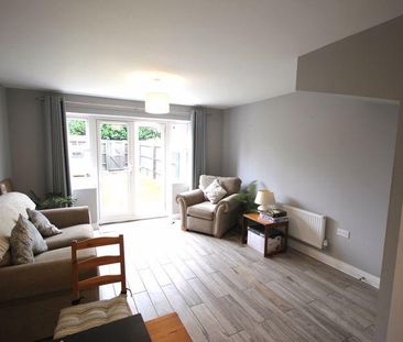 2 bedroom terraced house to rent - Photo 2