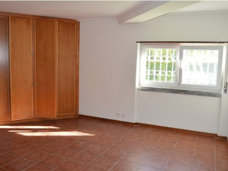 Moradia T4 em Lisboa - Photo 2