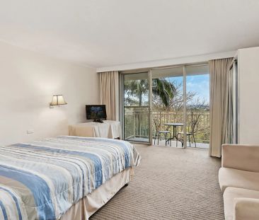 30 sqm Furnished Studio with Bathroom, Kitchen, Balcony and 18 sqm ... - Photo 1