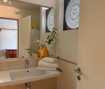 Moderne 1.5-Zimmer-Terrassenwohnung in Rebstein - Photo 3
