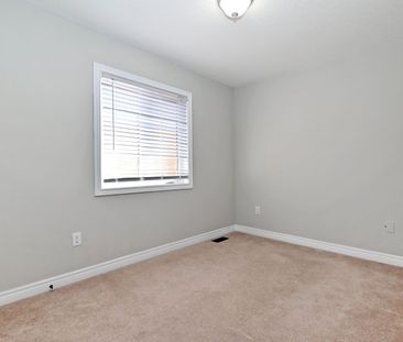 For Lease - 110 Southdown Avenue, Vaughan, Ontario - Photo 1