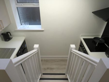 1 bedroom flat to rent - Photo 3