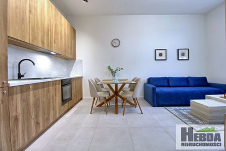 Na wynajem 3 pokojowe mieszkanie w Centrum !!! ul. Goldhammera !!! - Фото 3