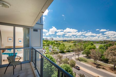 41/3 London Circuit, City ACT 2601 - Apartment For Rent | Domain - Photo 5