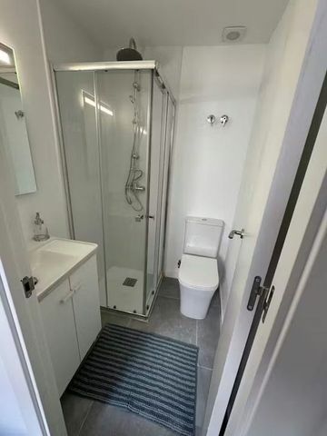 Carrer del Reverend Josep Noguera, Valencia, Valencian Community 46017 - Photo 2