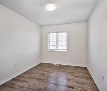 For Lease - 3465 Eternity Way, Oakville, Ontario - Photo 4