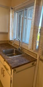 JOLI 4 1/2 À LOUER À MONTRÉAL - Photo 3