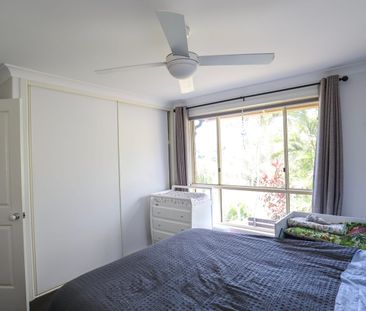 SPLIT LEVEL FAMILY HOME - Photo 3