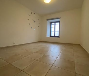 Appartement de 4.5 pièces au rez-de-chaussée - Photo 3