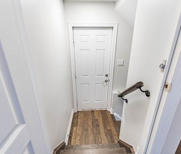 For Lease - 109 Kaitting Trail Unit# Basement, Oakville, Ontario - Photo 6