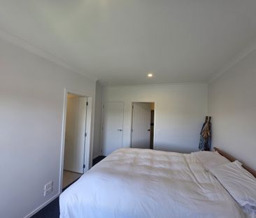 Constellation Aligns - Papamoa - Photo 3