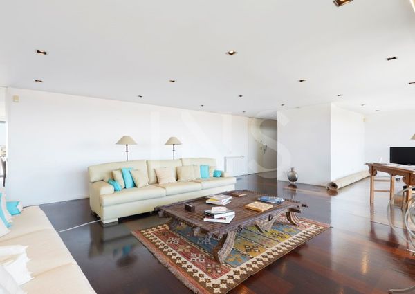 Apartamento T5 em Lisboa