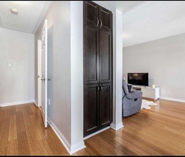 For Lease - 271 Woodley Crescent, Milton, Ontario - Photo 1