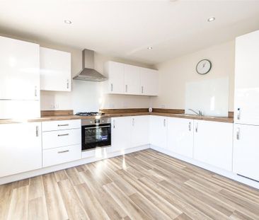 2 bedroom flat to rent - Photo 6