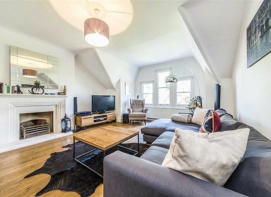 Lion Gate Gardens - Photo 1