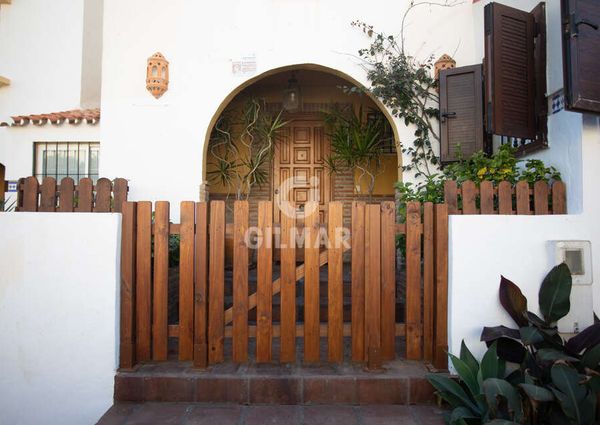 Chalet Adosado en alquiler en Casares – Málaga | Gilmar Consulting