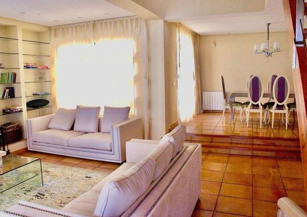 4 room luxury House for rent in Altea, Valencia