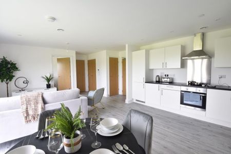 2 bedroom apartment to rent - Photo 3