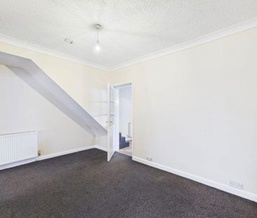3 bedroom detached house to rent - Photo 6
