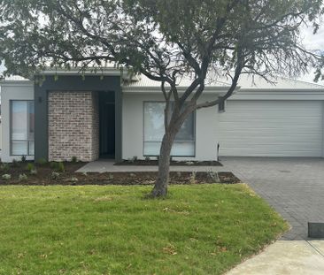 Modern, 3-Bedroom Villa in a Prime Location - Photo 6