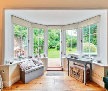 3 bedroom detached house to rent - Photo 4