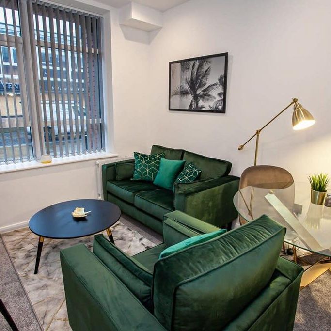 1 bedroom serviced apartment to rent - Photo 1