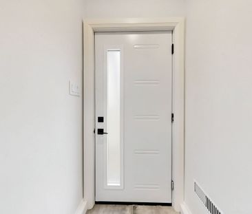 For Lease - 6 Lappe Avenue, Markham, Ontario - Photo 2