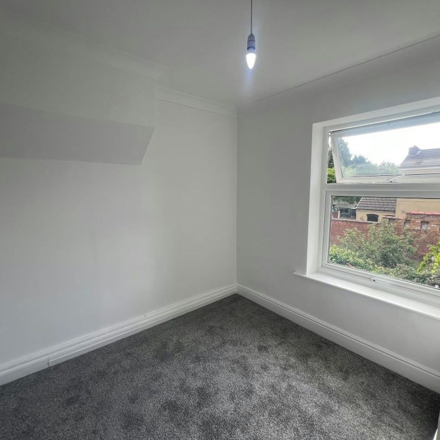 End of terrace house to rent on - Photo 1