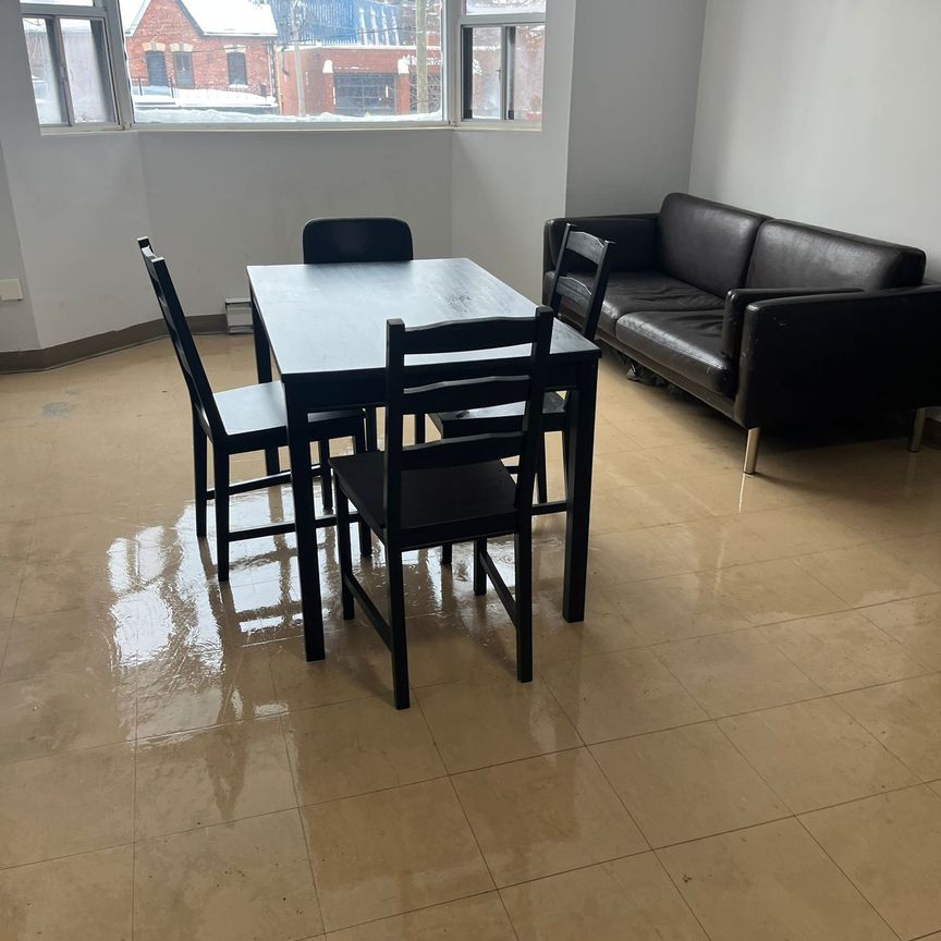 For Lease - 99 Bellevue Avenue Unit# 6C, Toronto, Ontario - Photo 1