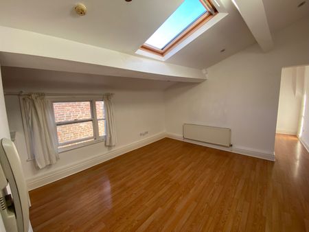 1 Bed Flat, Rodney Street, L1 - Photo 2