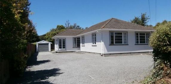 42 Balgay Street, Upper Riccarton, NZ 8041 - Photo 2