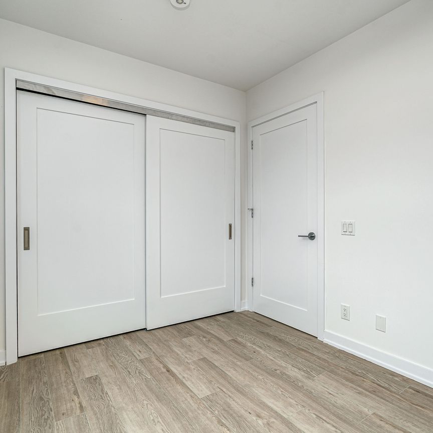 For Lease - 2946 Dundas Street Unit# 509, Toronto, Ontario - Photo 1