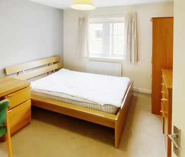 4 bedroom flat to rent - Photo 5