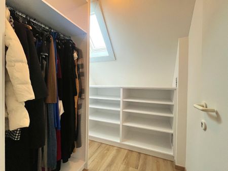 Leuke bel-étage woning met garage te Knokke - Photo 2