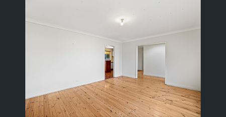 Generous Yard, Flexible Spaces and Easy Everyday Living - Photo 2