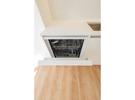 Rua Fernão Lopes, Almada, Setúbal Municipality 2800-069 - Photo 5