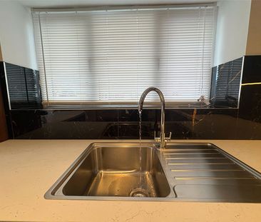 Field Way, Aldershot, Hampshire, GU12 - Photo 5