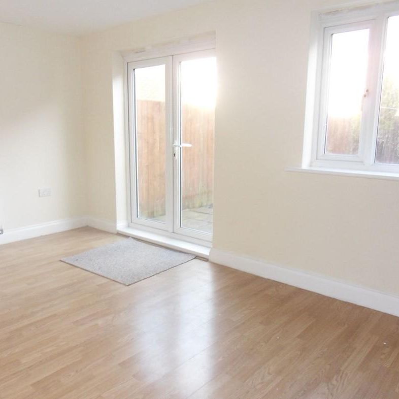 4 bed town house to rent in NE27 - Photo 1